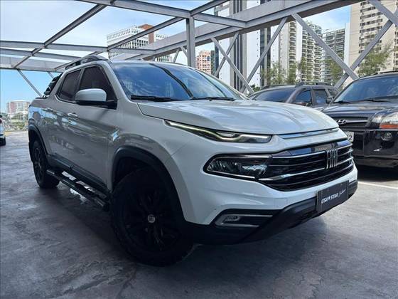 FIAT TORO 2.0 16V TURBO DIESEL FREEDOM 4WD AT9